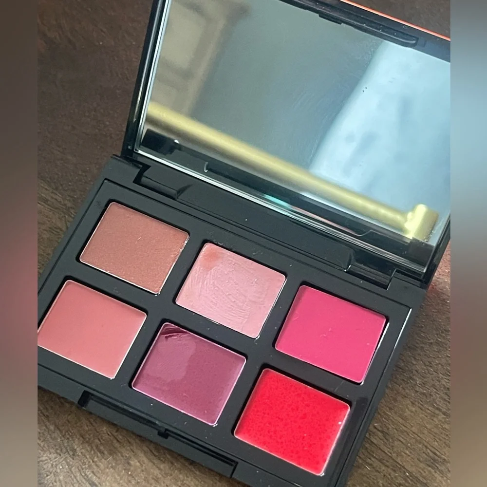 Smashbox be legendary small lipstick palette